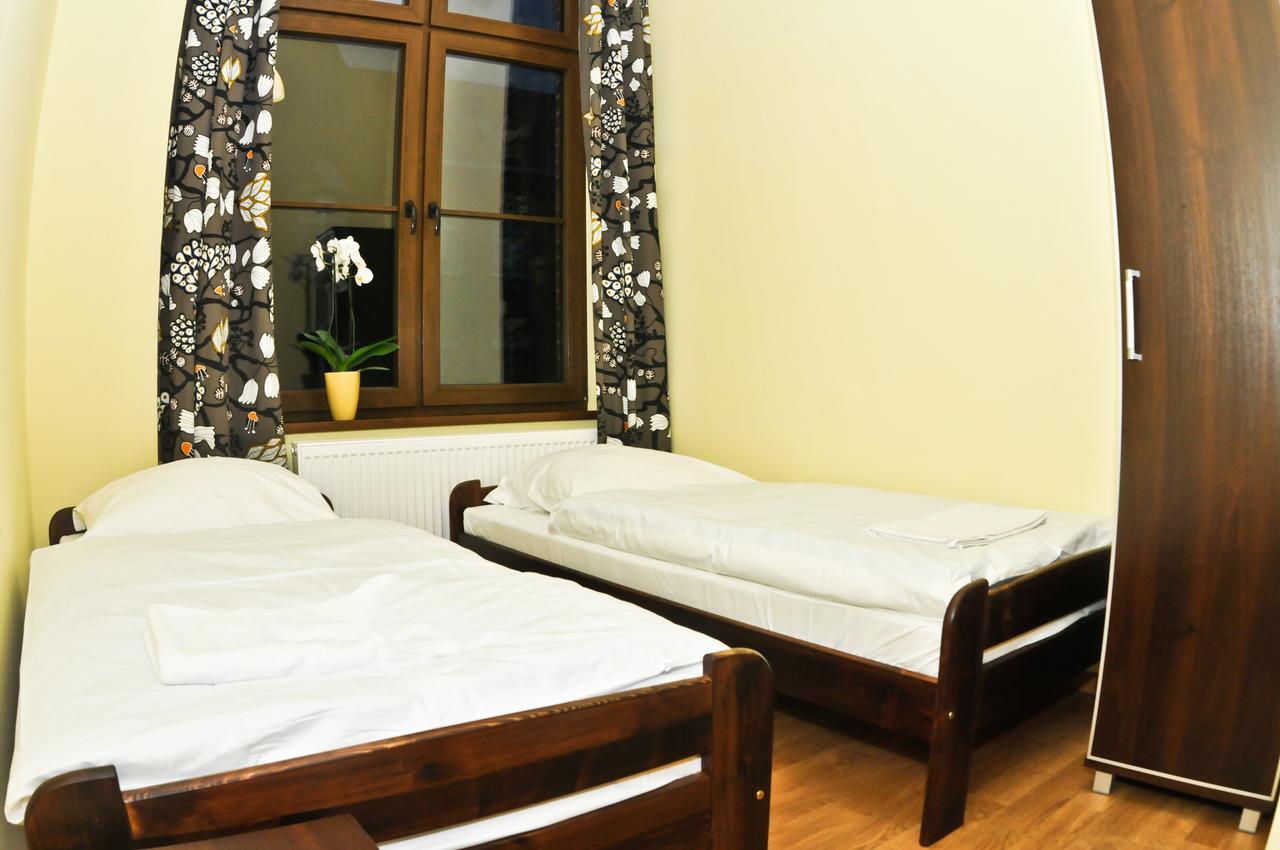 Big City Hostel Wrocław Eksteriør billede