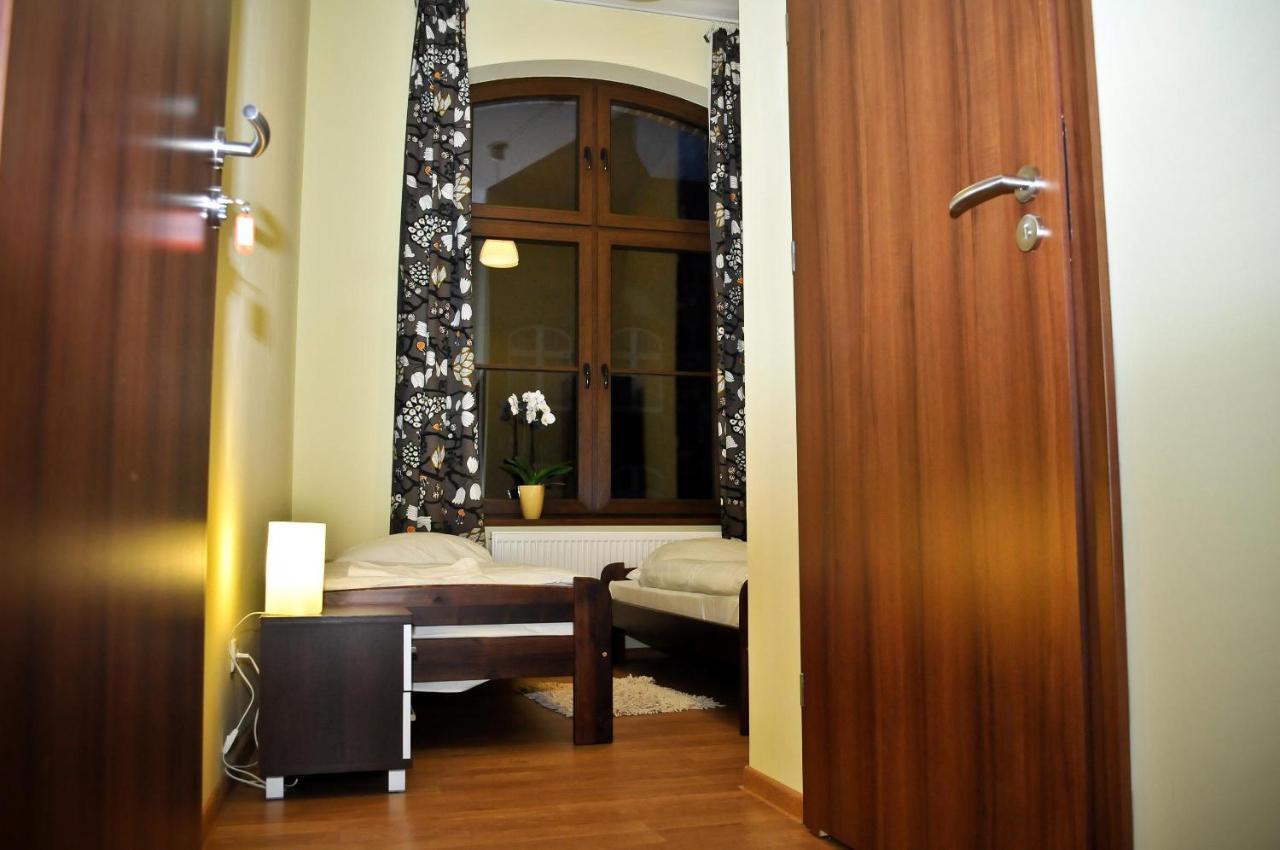 Big City Hostel Wrocław Værelse billede