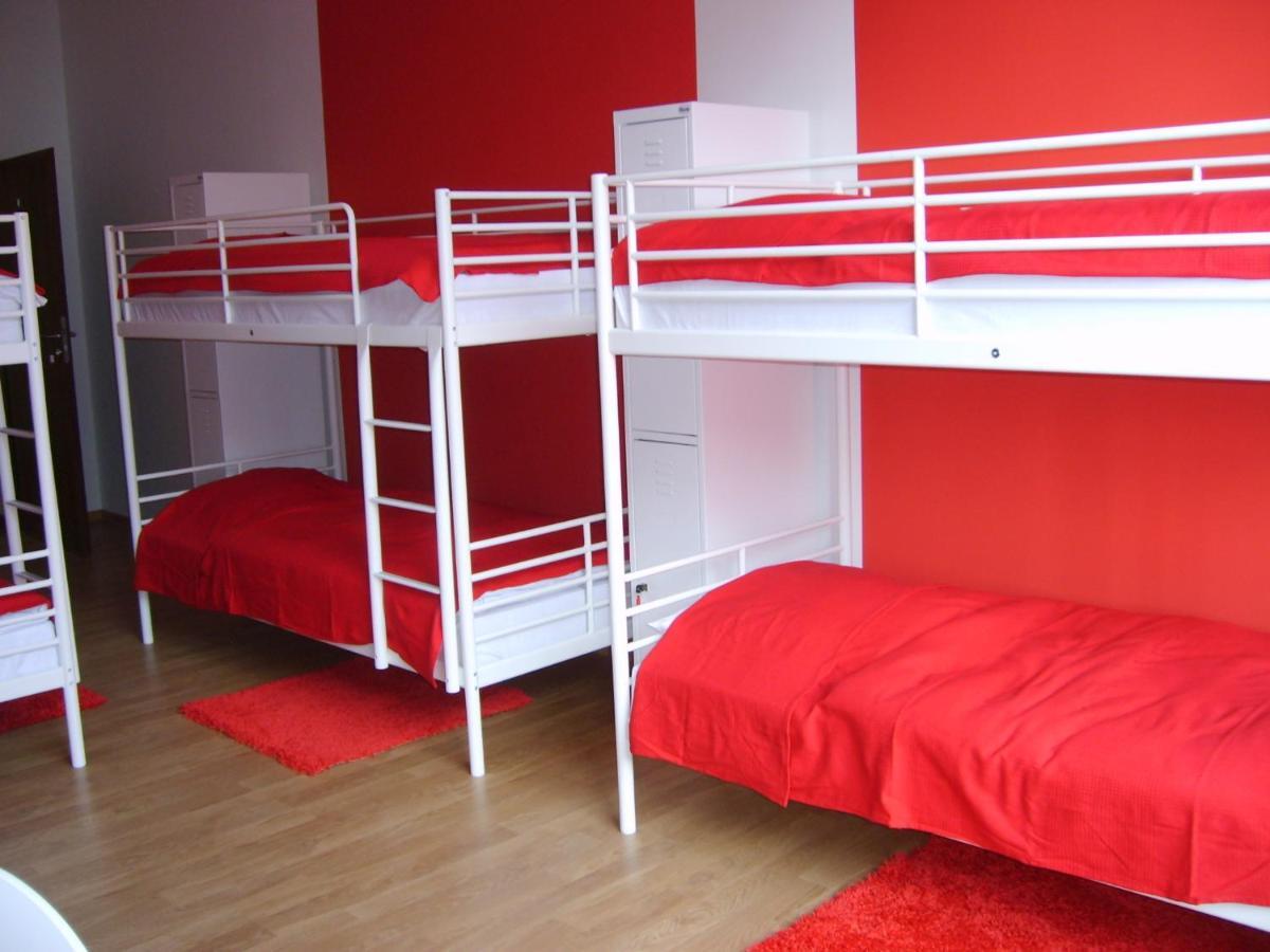 Big City Hostel Wrocław Værelse billede